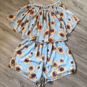 ✨light blue sunflower romper